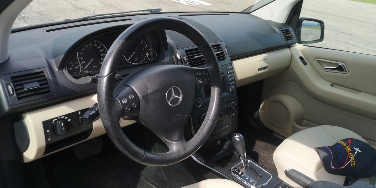 mercedes-benz-a-ii-8
