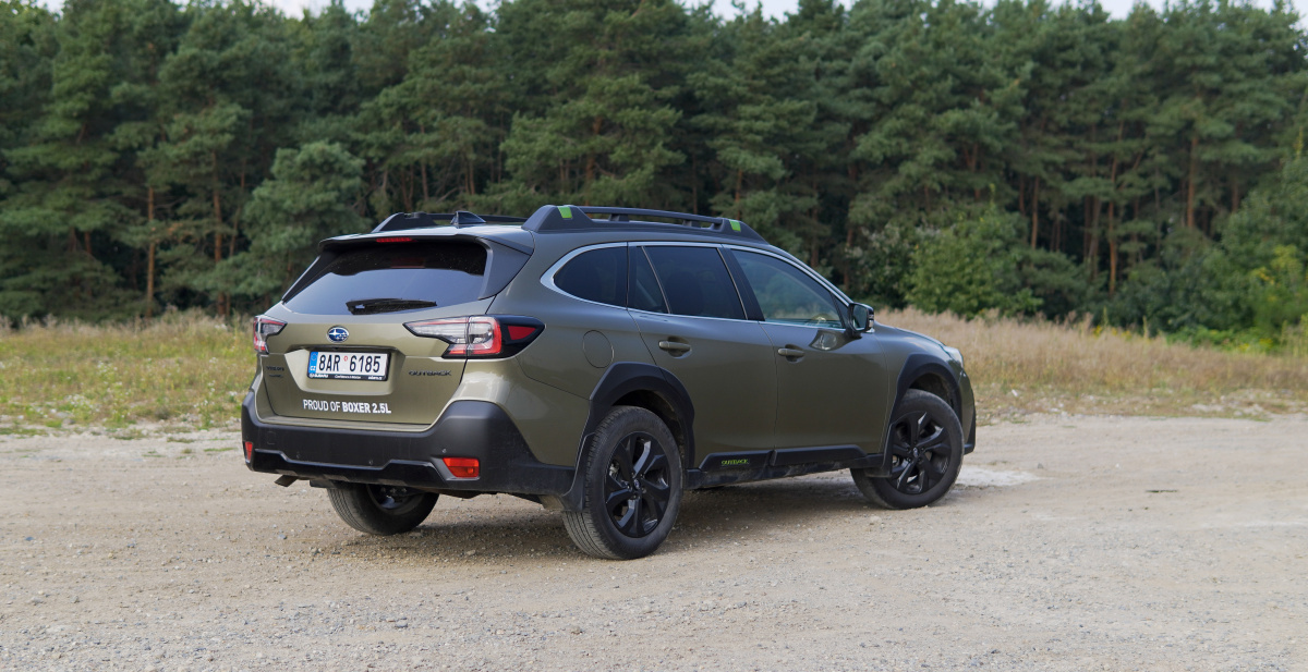 subaru-outback-2021-12
