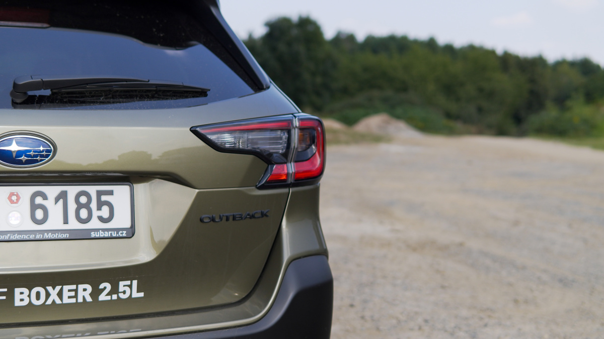 subaru-outback-2021-9