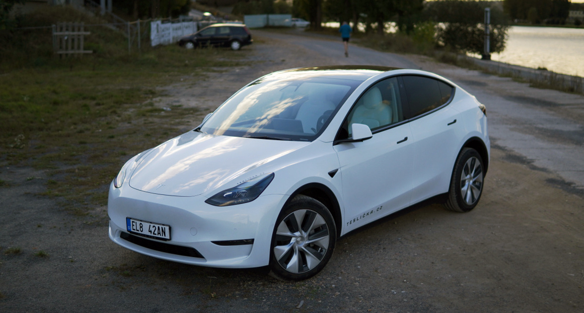 tesla-model-y-3