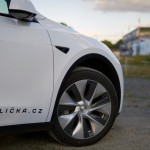 tesla-model-y-5