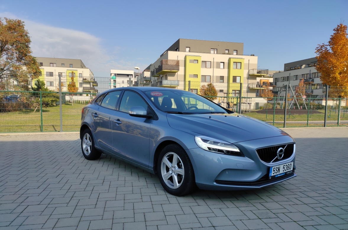 volvo-v40-8