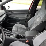 volkswagen-golf-variant-2021-23