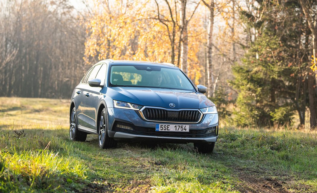 skoda-octavia-scout-2021-11