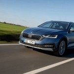 skoda-octavia-scout-2021-12