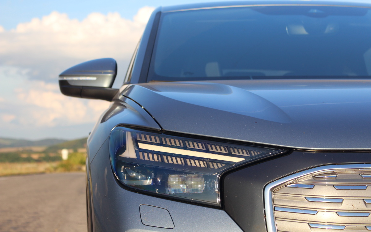 audi-q4-sportback-12