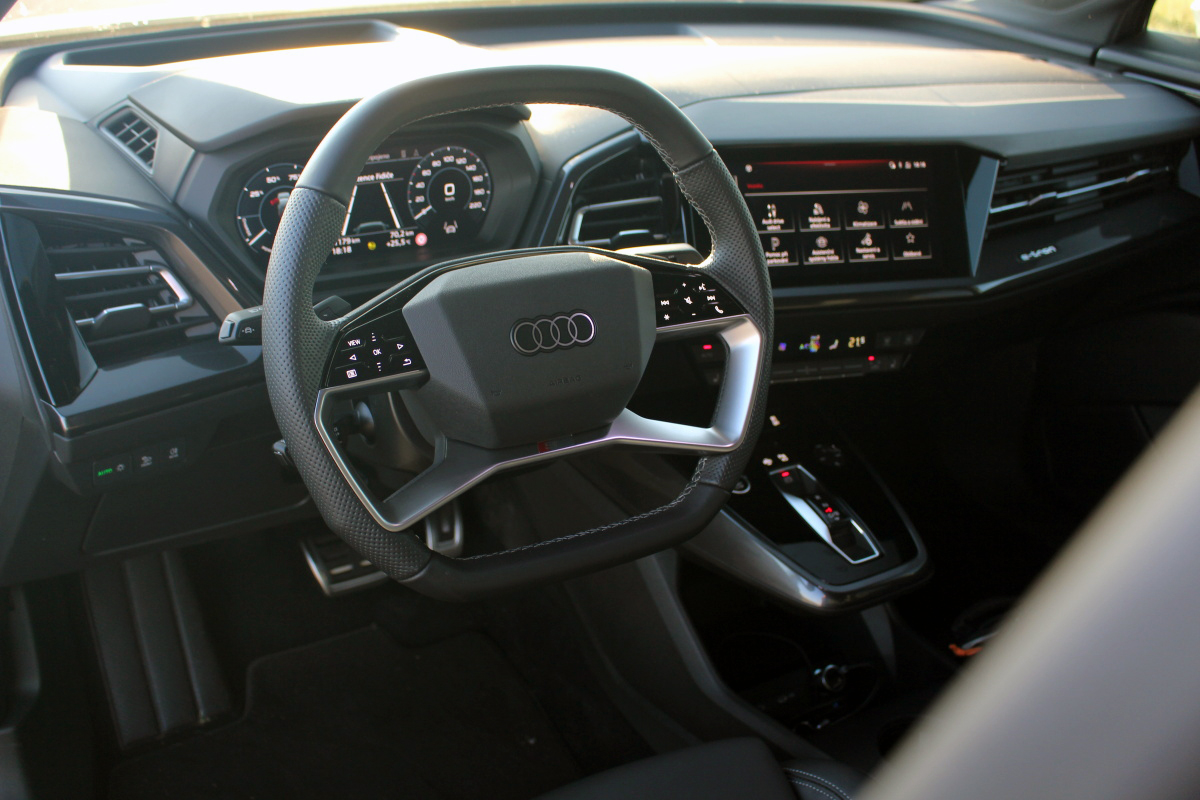audi-q4-sportback-17