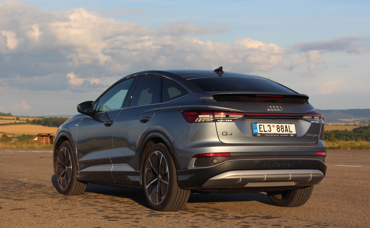 audi-q4-sportback-23