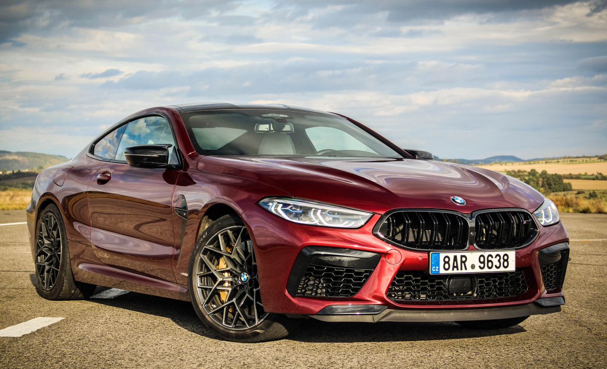 bmw-m8-competition-2021-25