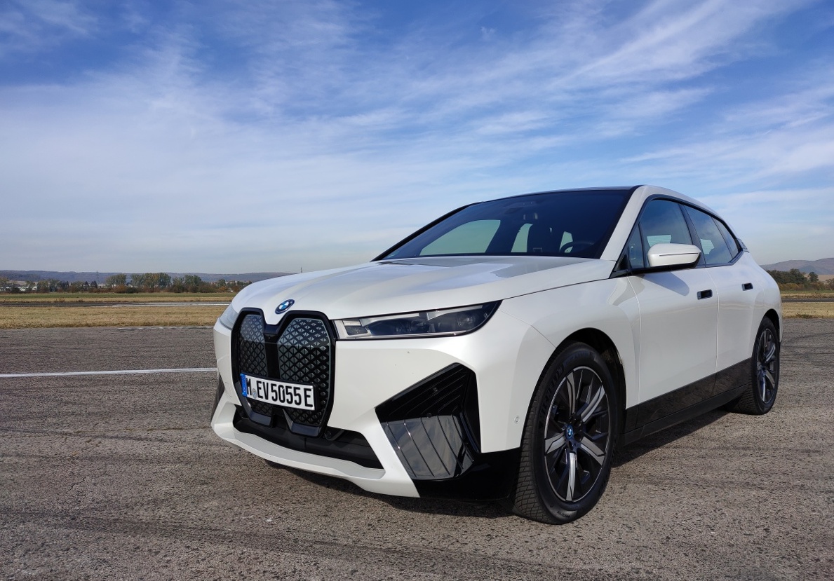 bmw-ix-5