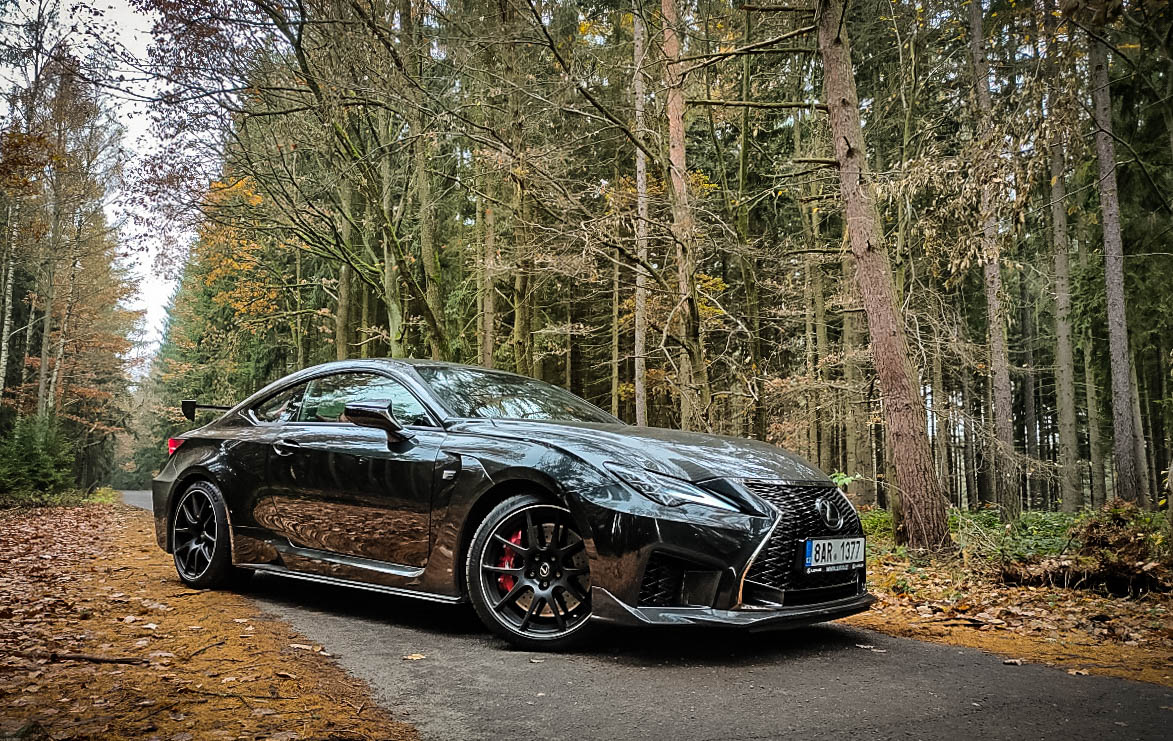 lexus-rc-f-track-edition-10