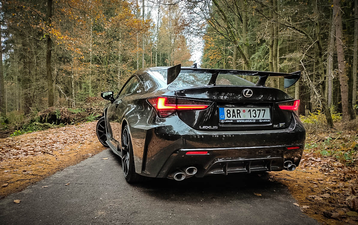 lexus-rc-f-track-edition-14