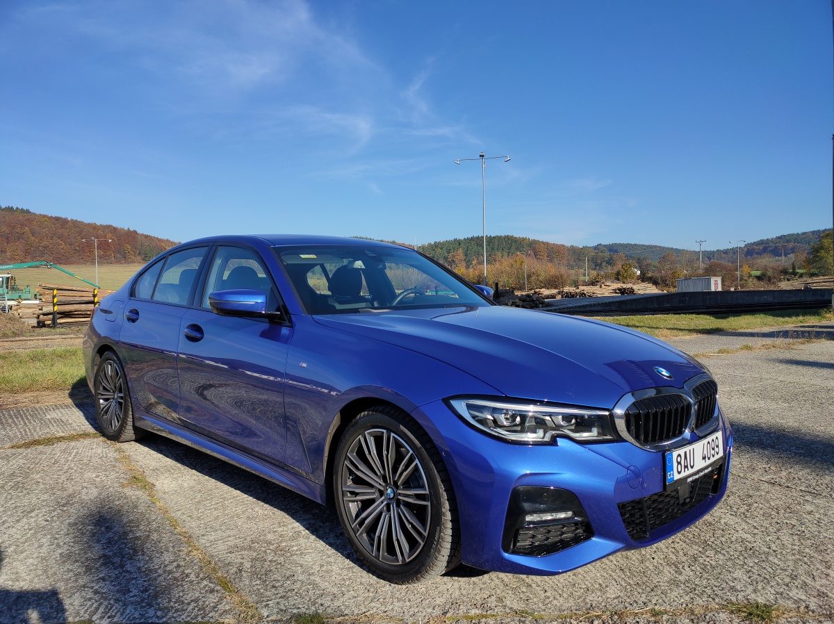 bmw-3-2021-11