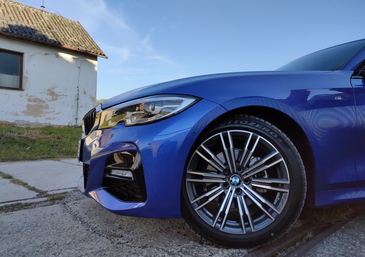 bmw-3-2021-25