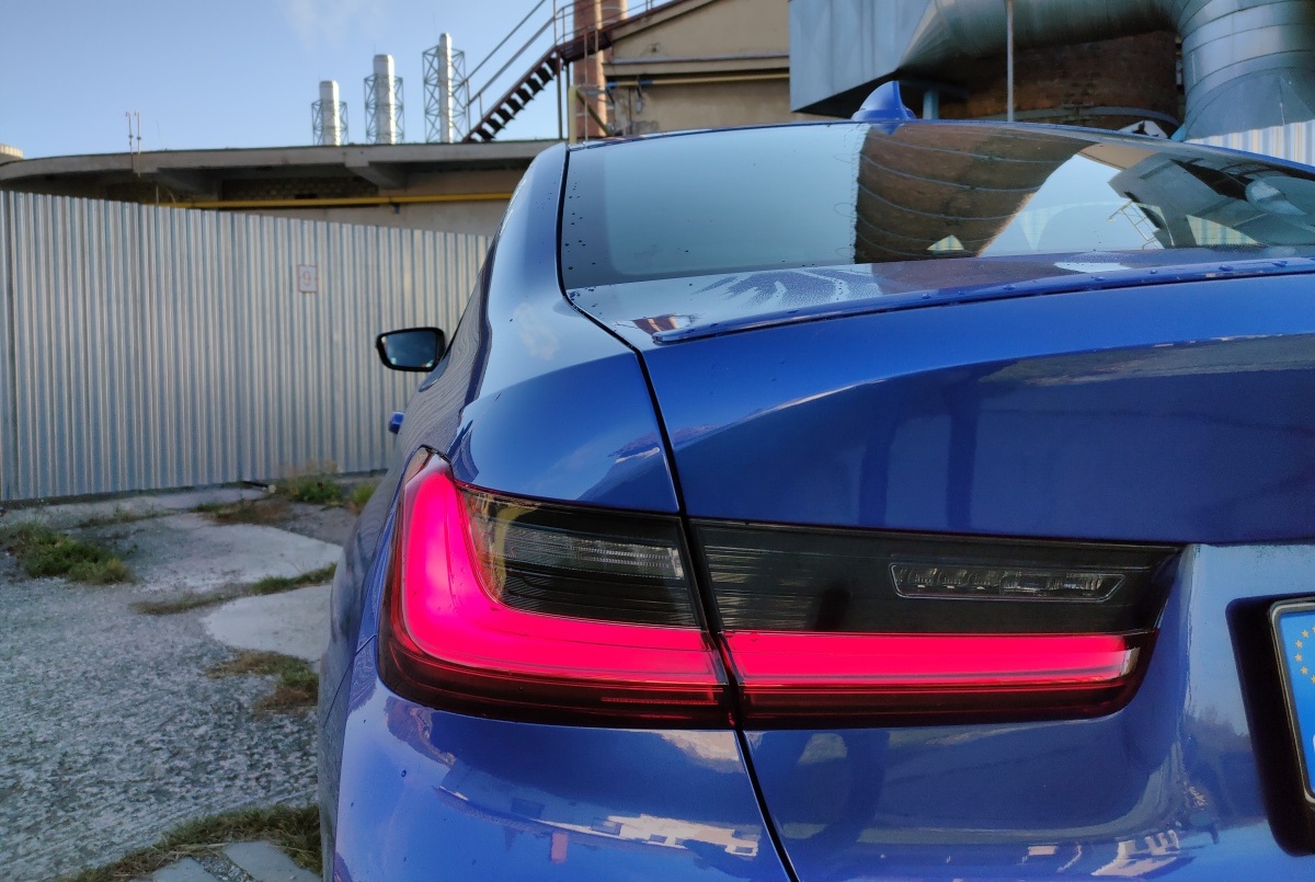 bmw-3-2021-33
