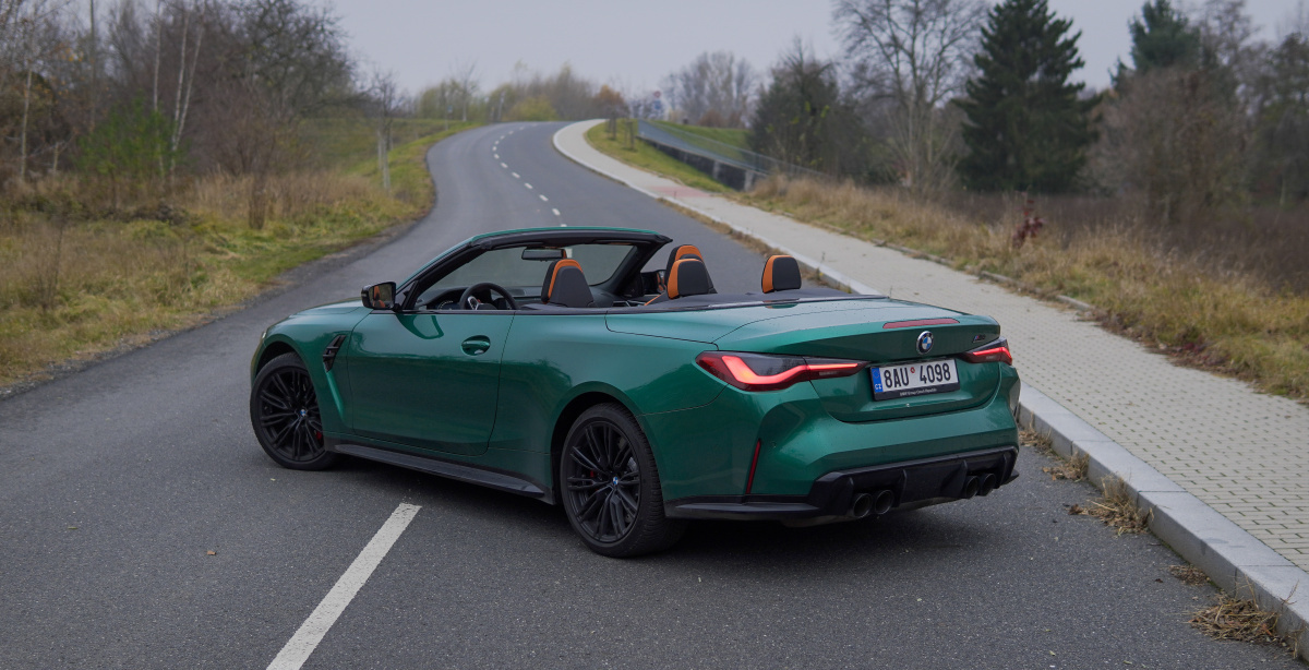 bmw-m4-convertible-competition-2021-22