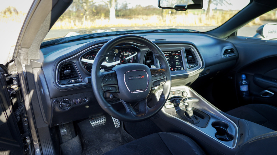 dodge-challenger-gt-18
