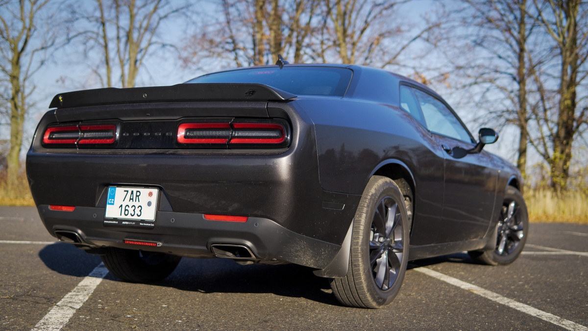 dodge-challenger-gt-26