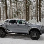 ford-ranger-raptor-2021-13