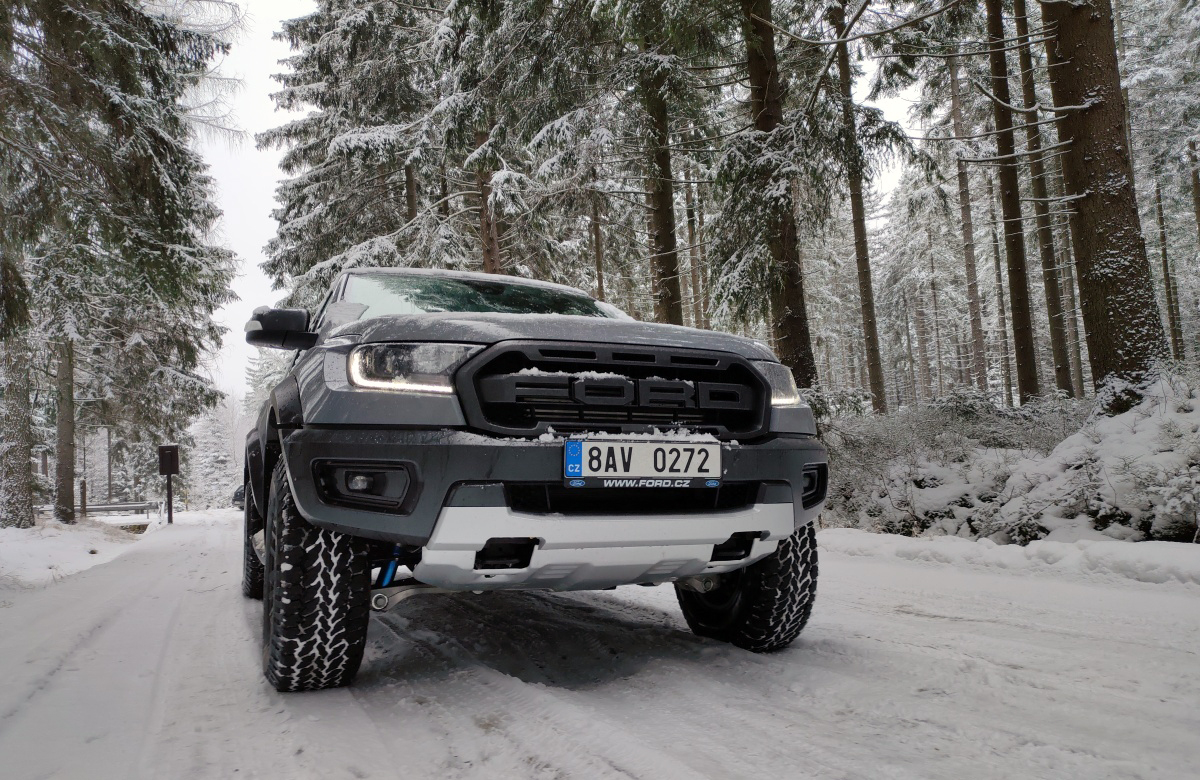 ford-ranger-raptor-2021-7