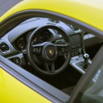 porsche-cayman-gt4-2021-11