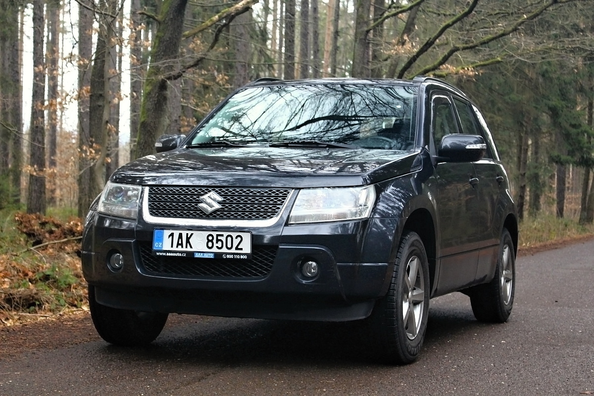 suzuki-grand-vitara-8s
