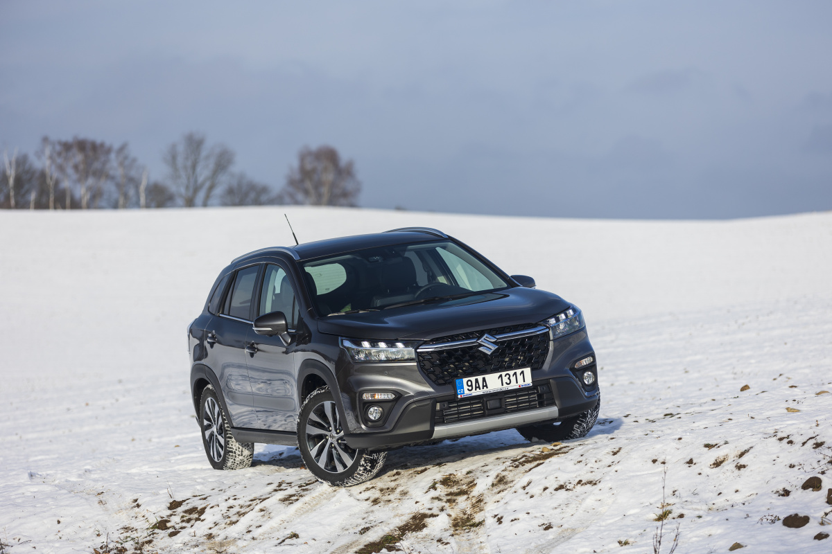 suzuki_s-cross_132