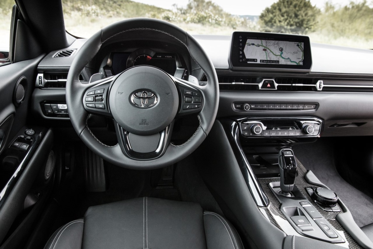 toyota-gr-supra-2021-29