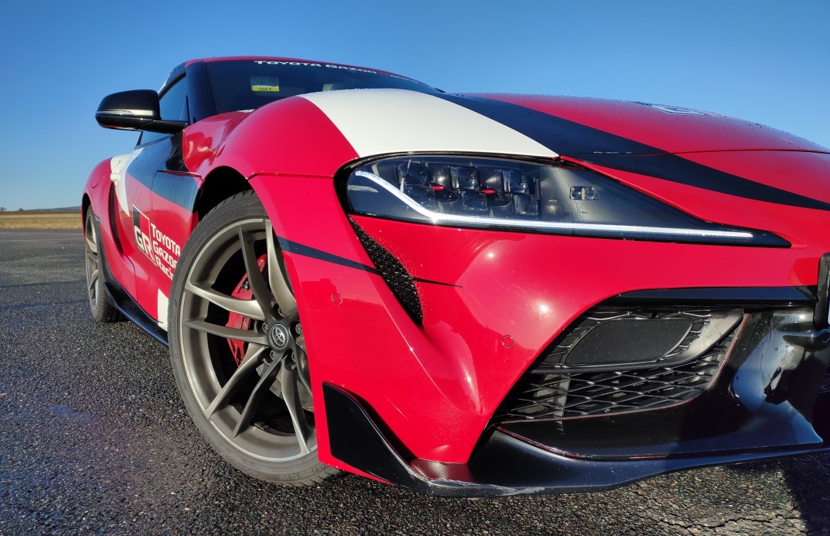 toyota-gr-supra-2021-7