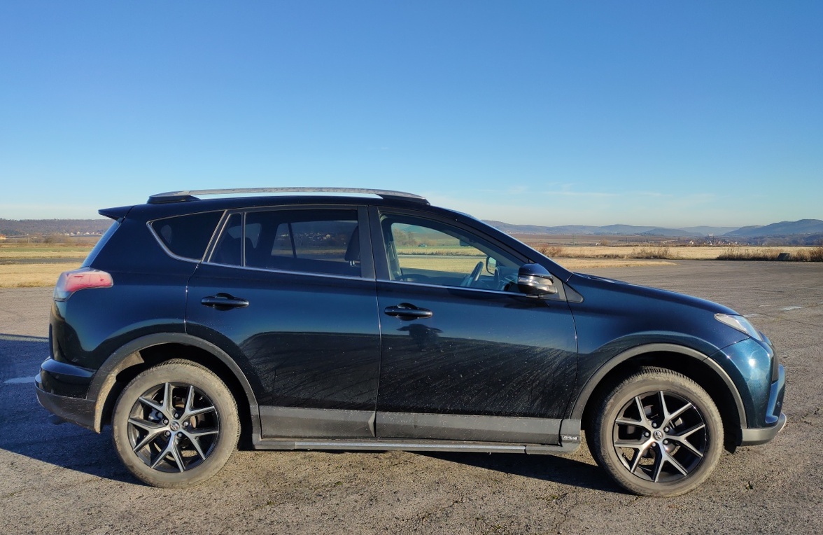toyota-rav4-10