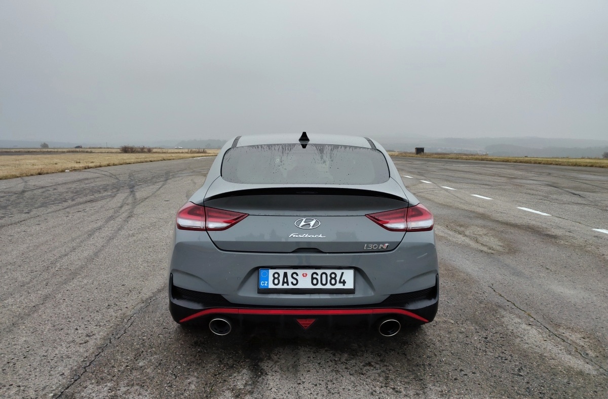 hyundai-i30-n-fastback-26