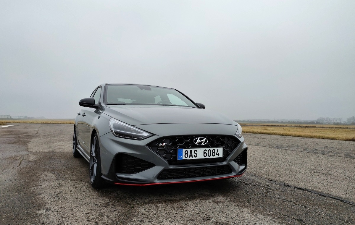 hyundai-i30-n-fastback-5
