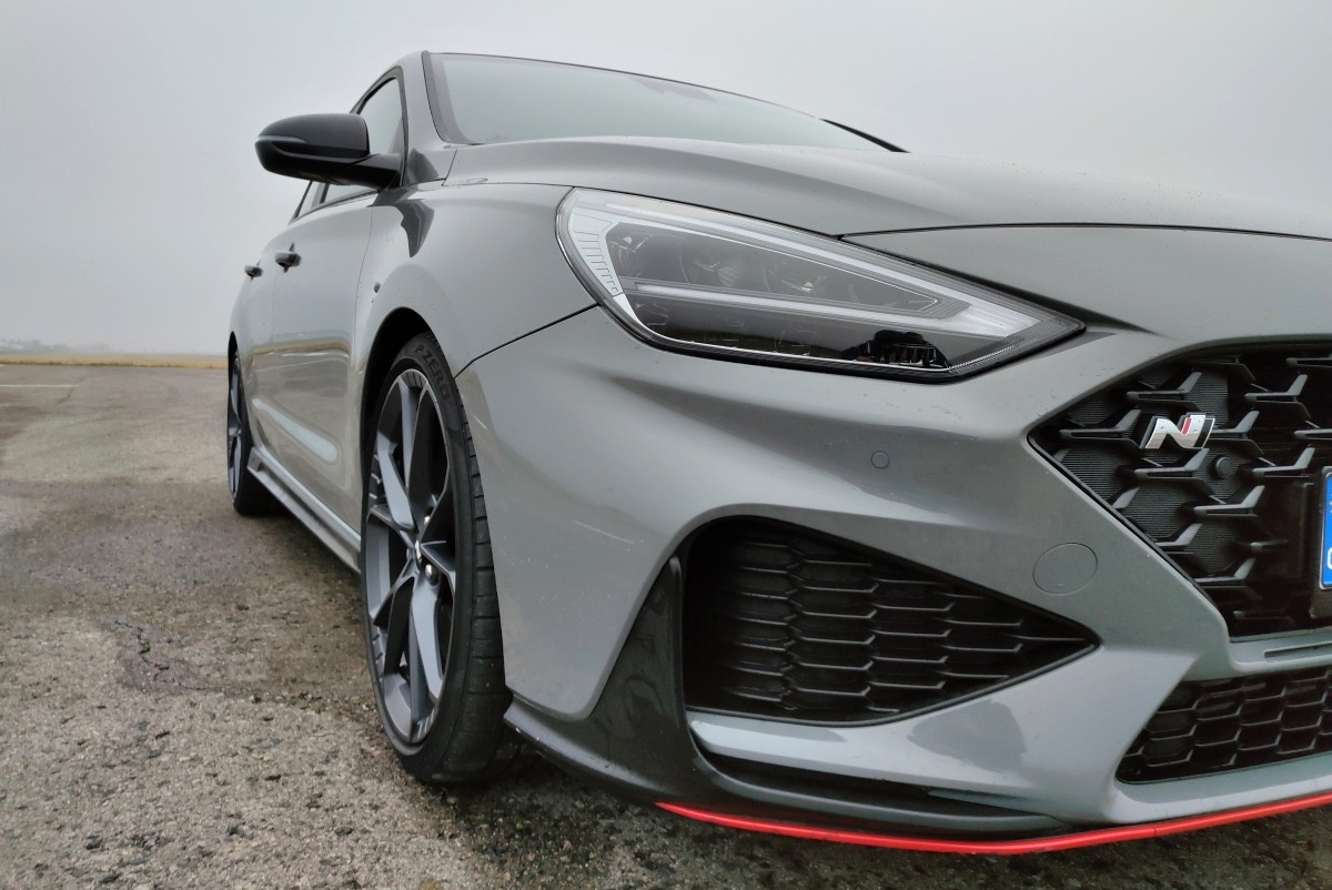 hyundai-i30-n-fastback-6