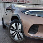 mercedes-benz-eqa-5