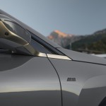 p90446877_highres_the-new-bmw-ix-m60-0