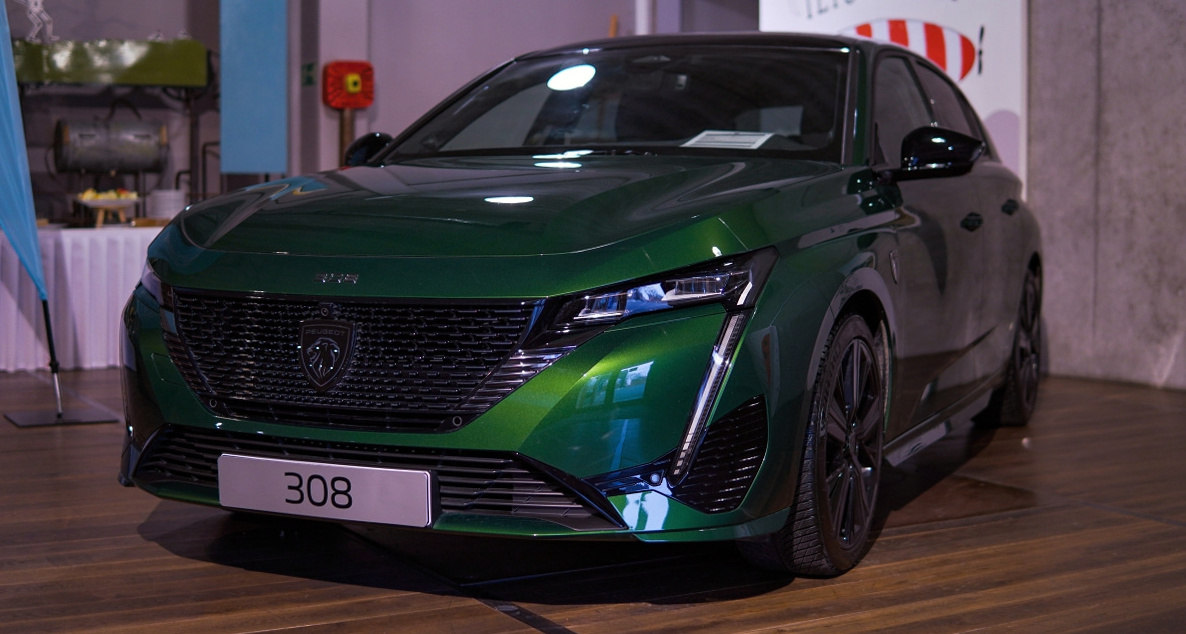 peugeot-308-2022-12