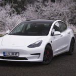tesla-model-3-performance-2