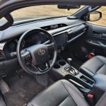 toyota-hilux-2022-11