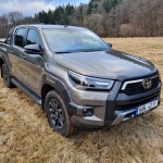 toyota-hilux-2022-2