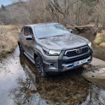 toyota-hilux-2022-21