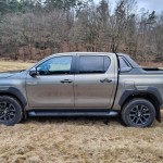 toyota-hilux-2022-8