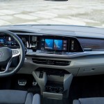 volkswagen-multivan-t7-18