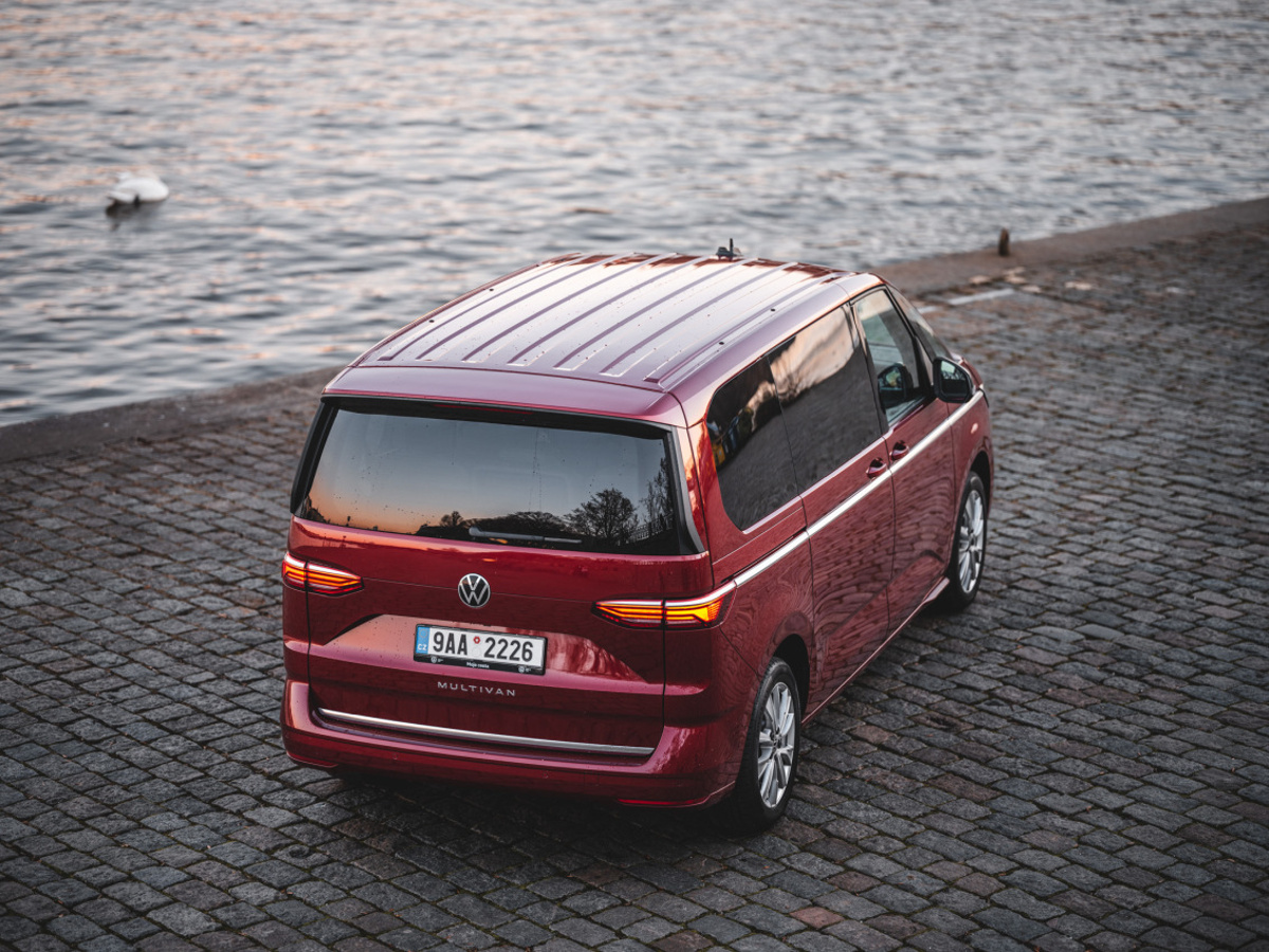 volkswagen-multivan-t7-9