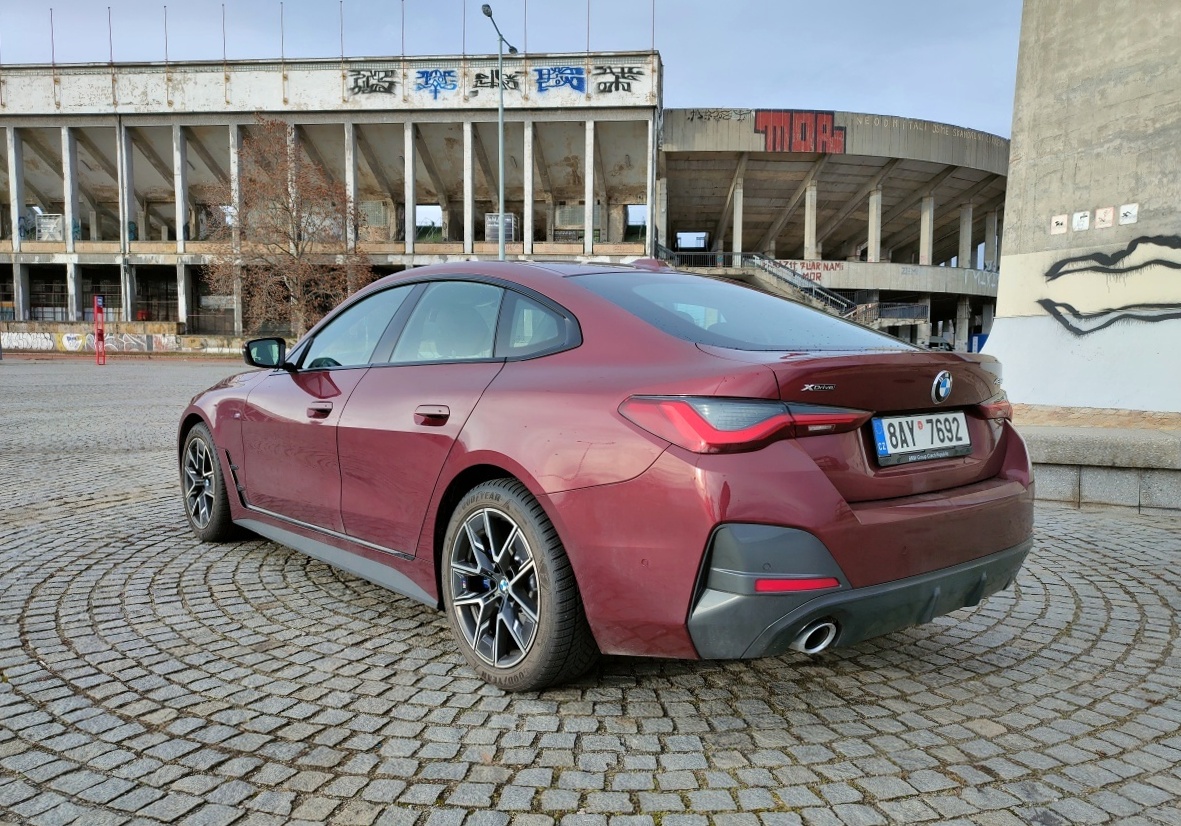 bmw-4-gran-coupe-2022-17
