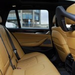 bmw-5-touring-2022-13