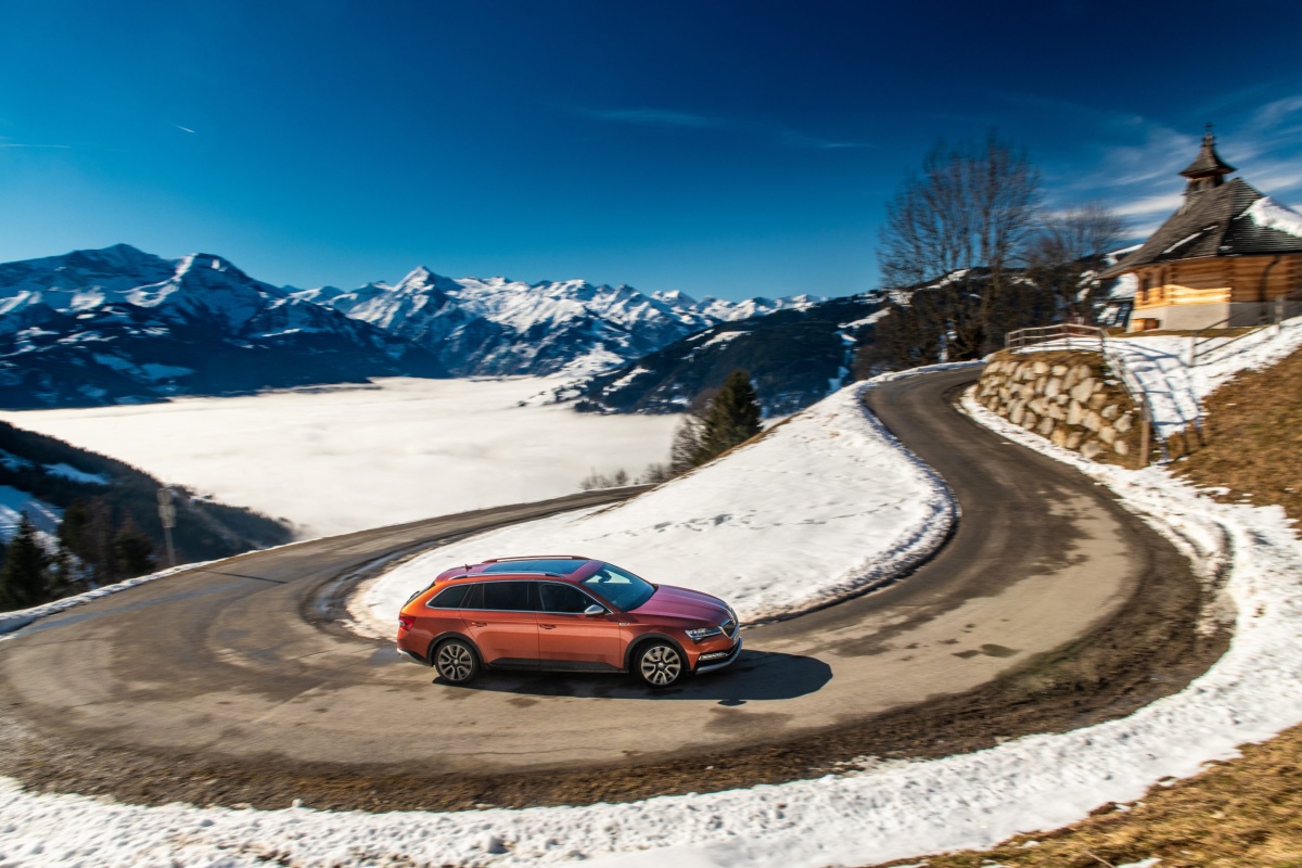200302_the-skoda-superb-scout-4-2560x1706