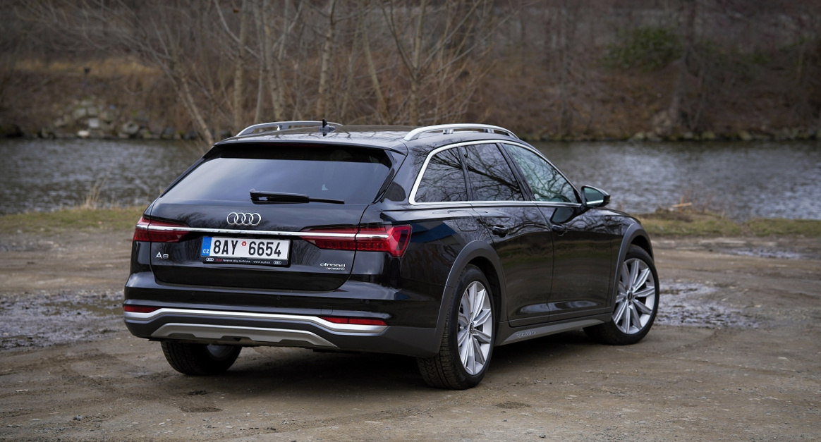 audi-a6-allroad-2022-9