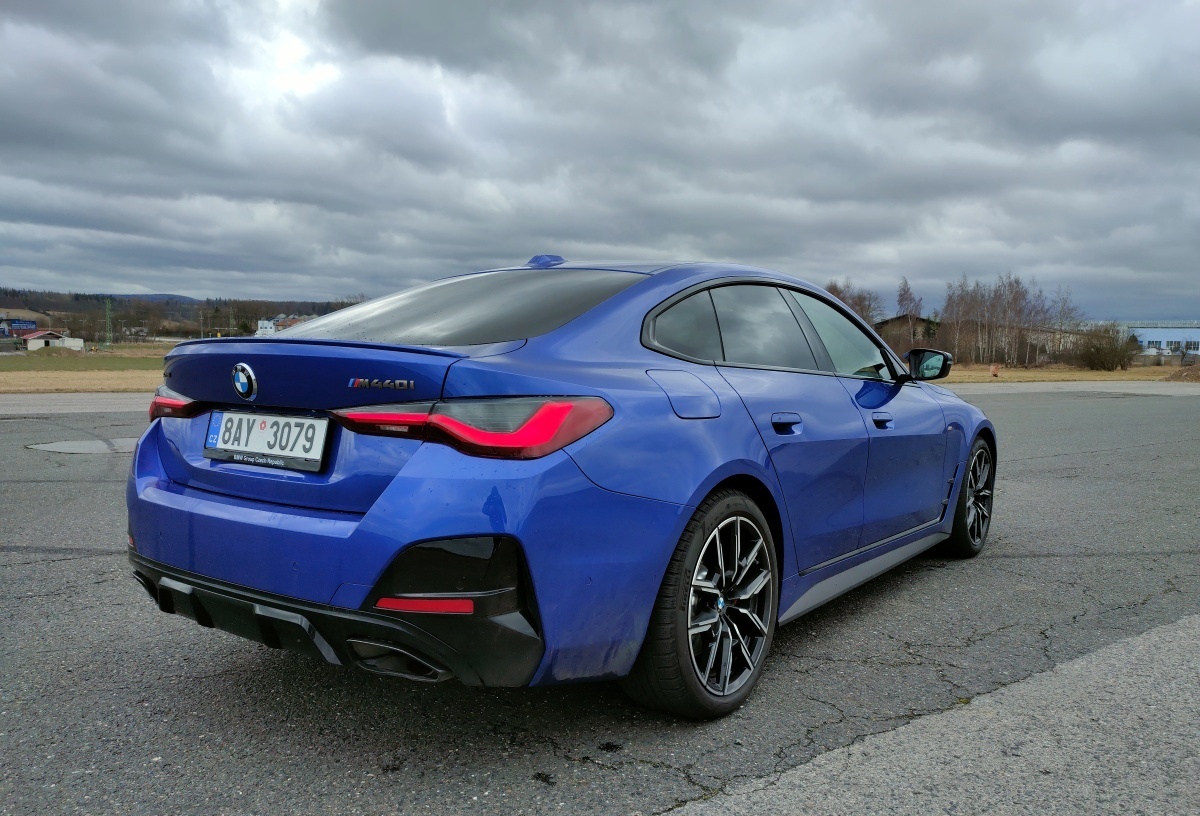 bmw-m440i-xdrive-gran-coupe-17