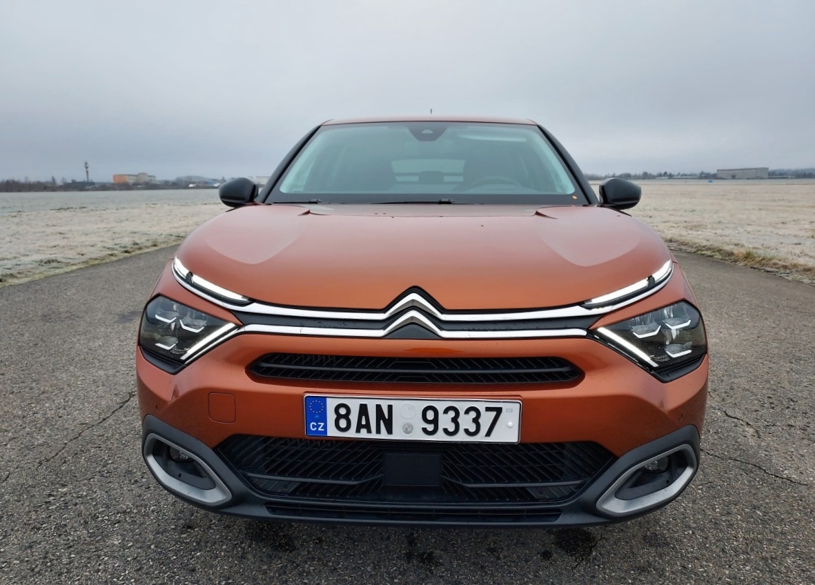 citroen-c4-2022-13