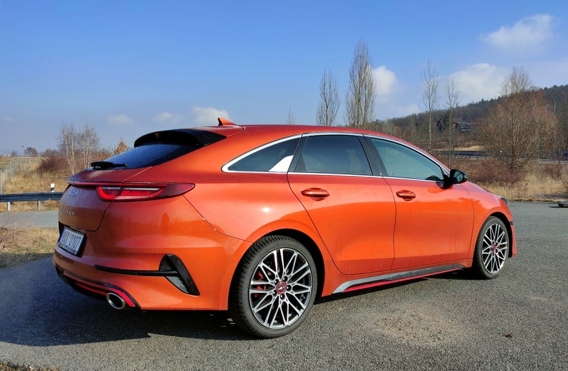 kia-proceed-2022-19